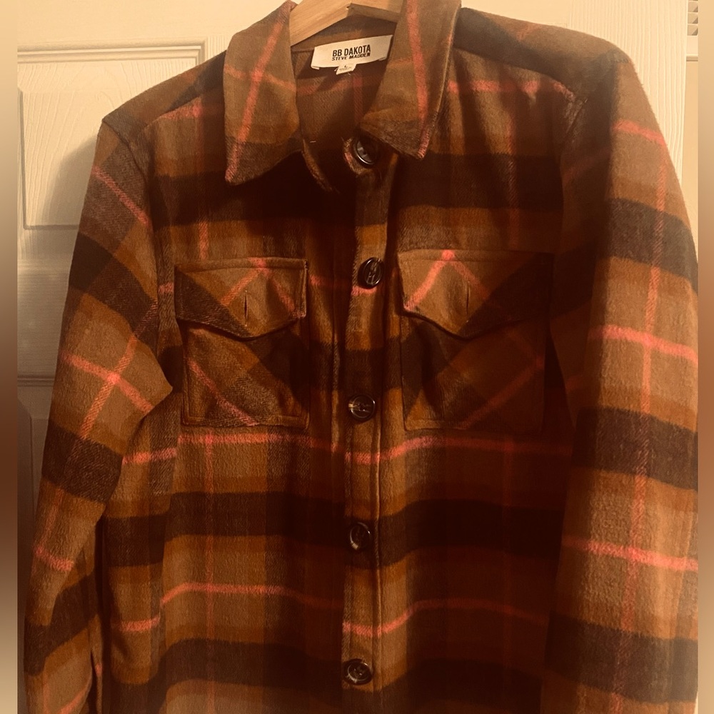 Steve Madden size L short shacket Brown and Pink